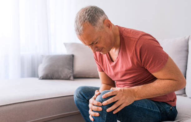 Managing Chronic Pain: Non-Drug Alternatives for Aging Joints